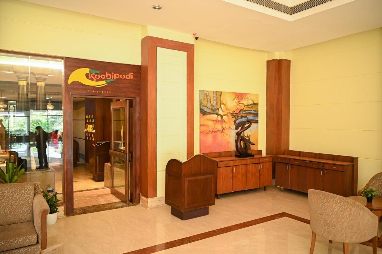 Katriya Hotel And Tower Haïdarabad Extérieur photo