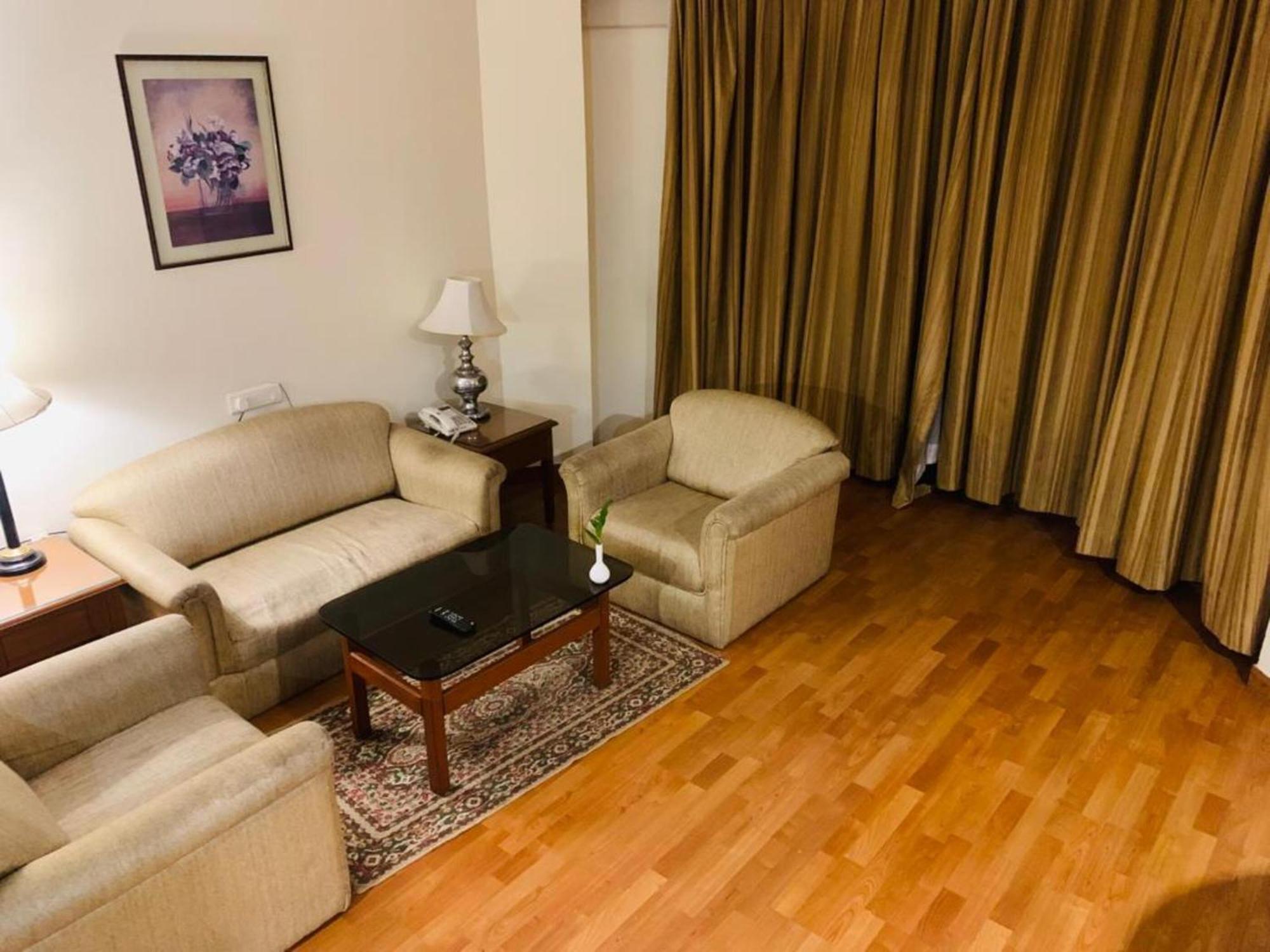 Katriya Hotel And Tower Haïdarabad Extérieur photo